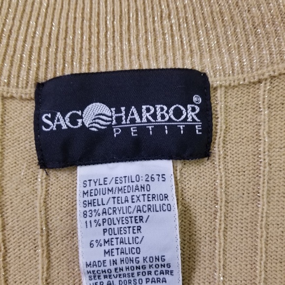 Women's Top - Picture 3 of 3